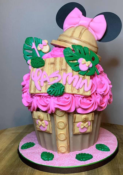 Minnie Mouse Giant Cupcake